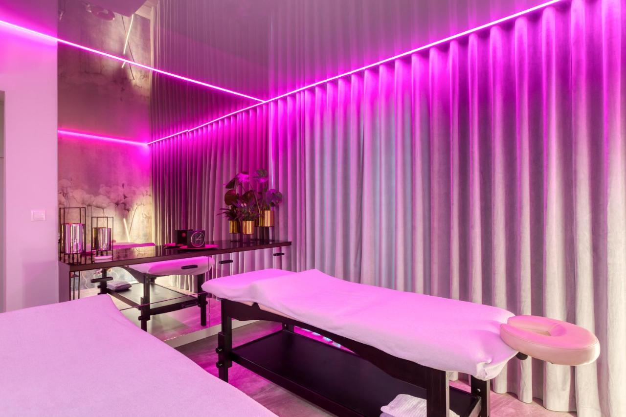 Hotel & Spa Bialy Dom Przyszowice Kültér fotó
