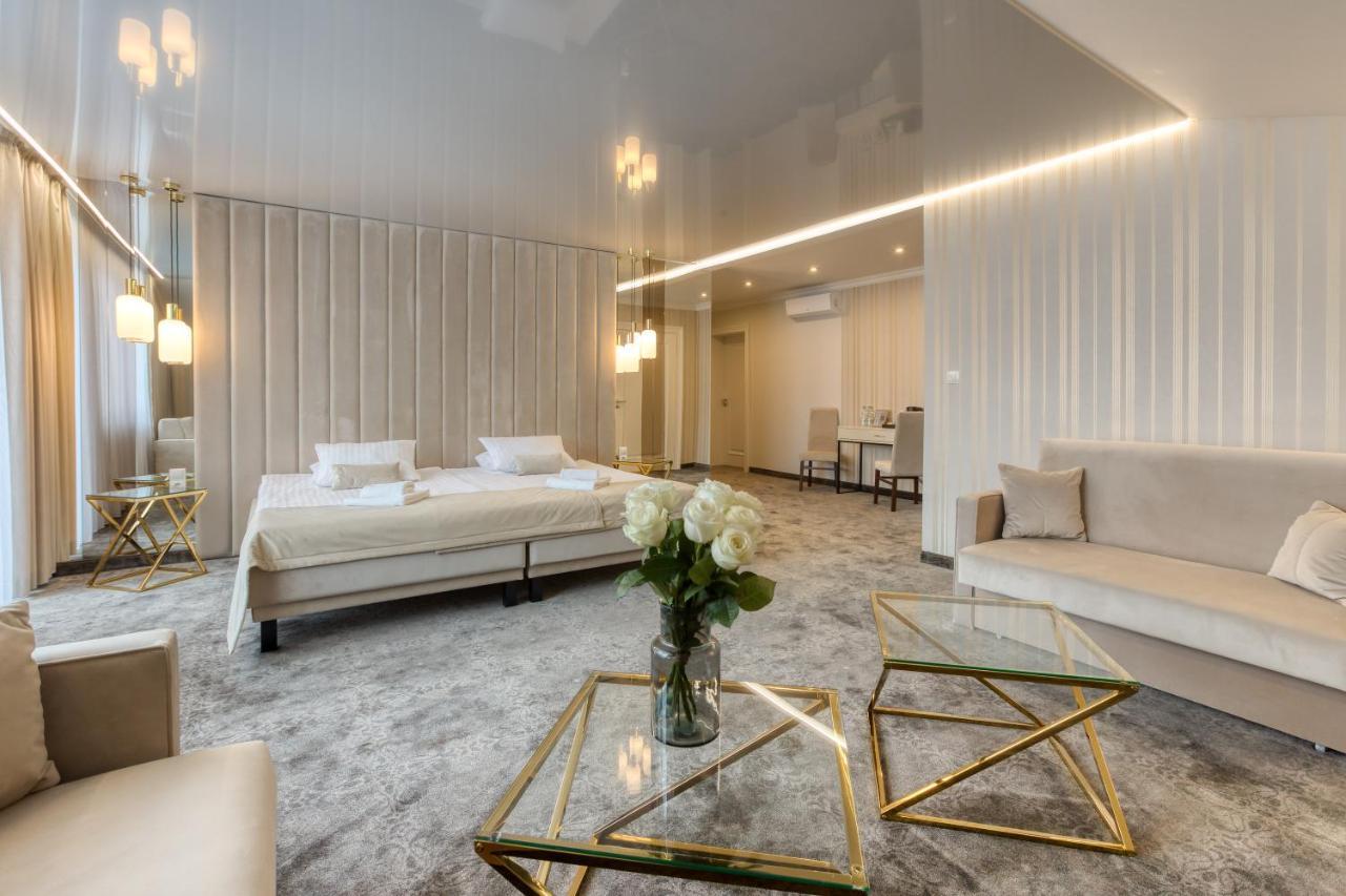 Hotel & Spa Bialy Dom Przyszowice Kültér fotó