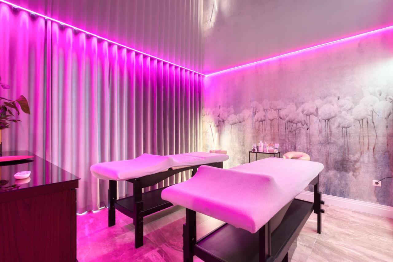 Hotel & Spa Bialy Dom Przyszowice Kültér fotó
