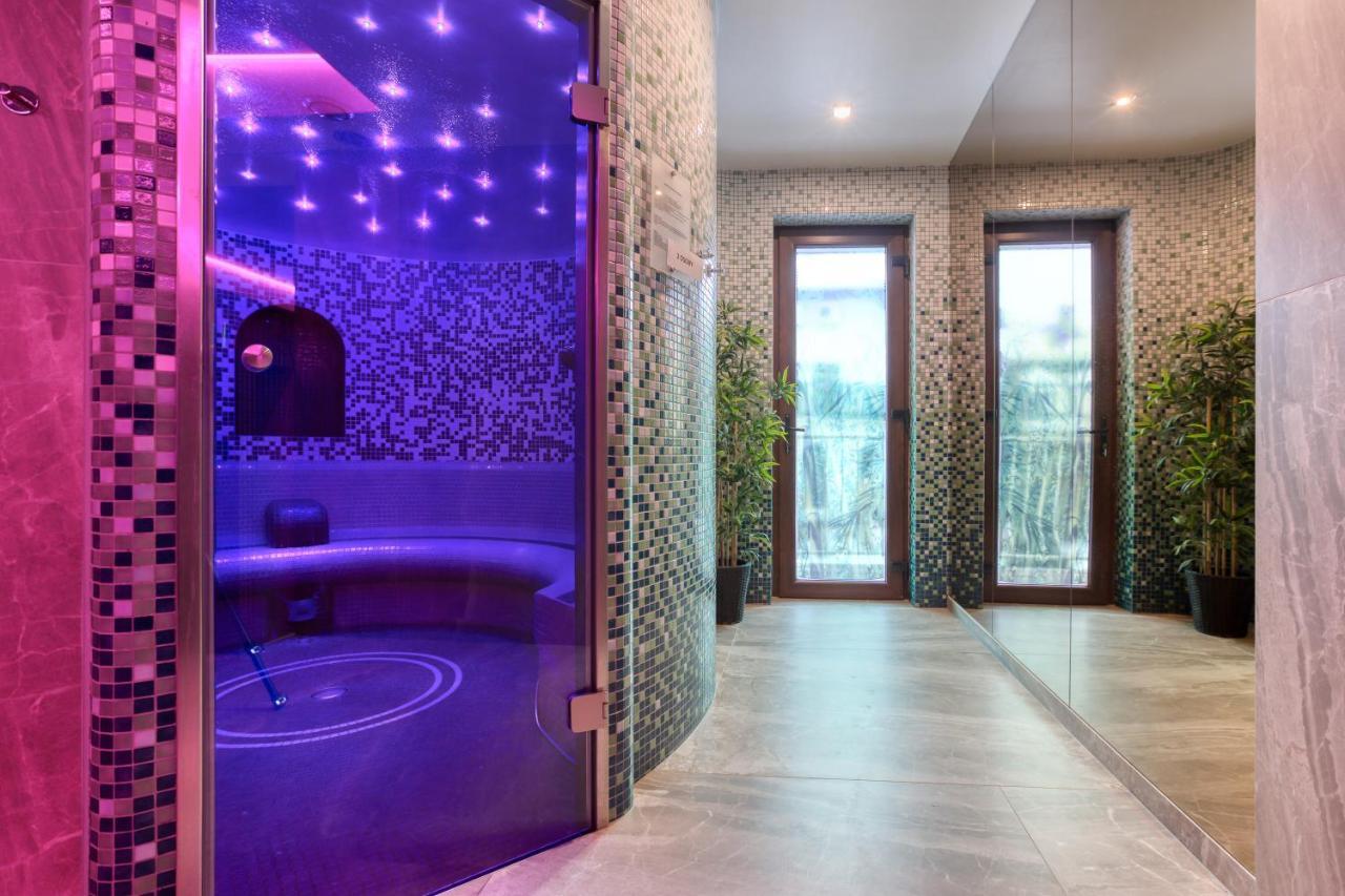 Hotel & Spa Bialy Dom Przyszowice Kültér fotó