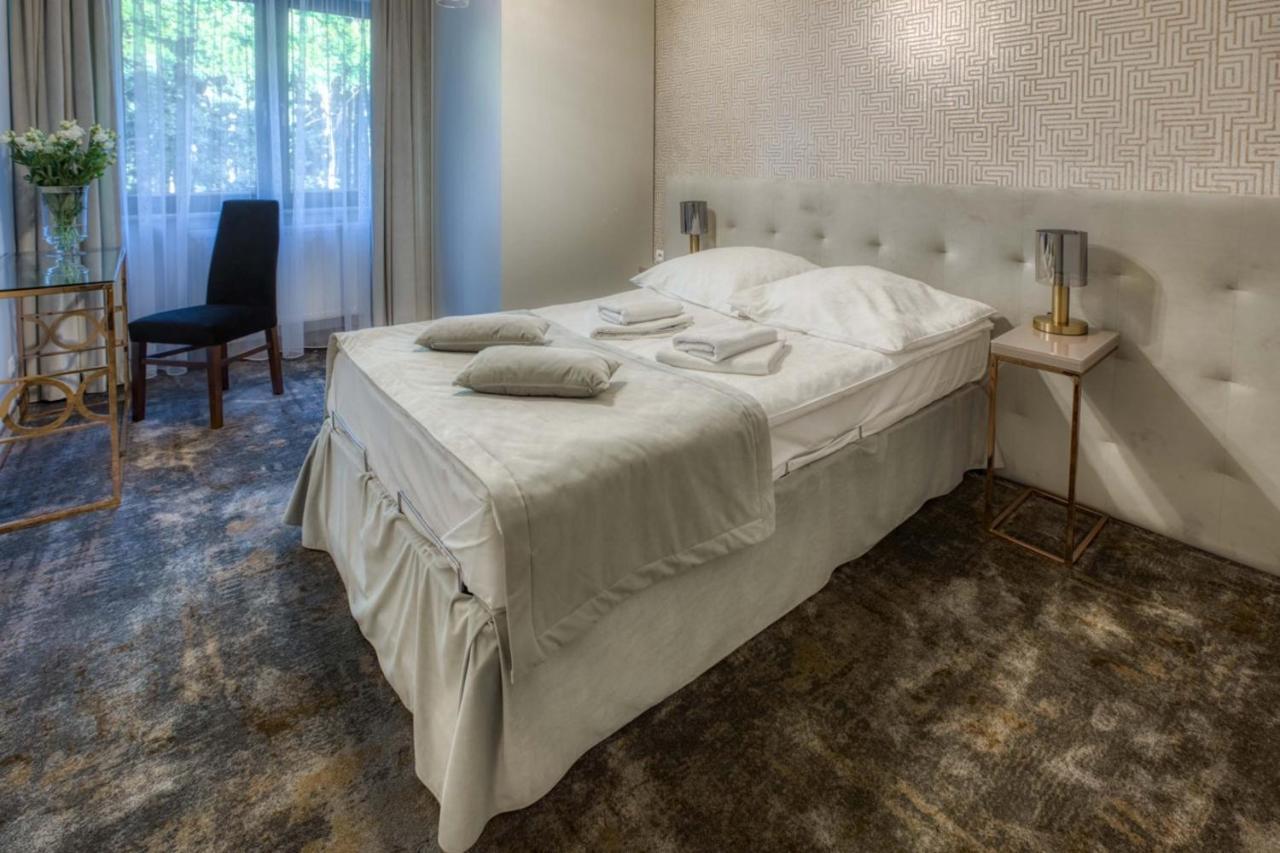 Hotel & Spa Bialy Dom Przyszowice Kültér fotó